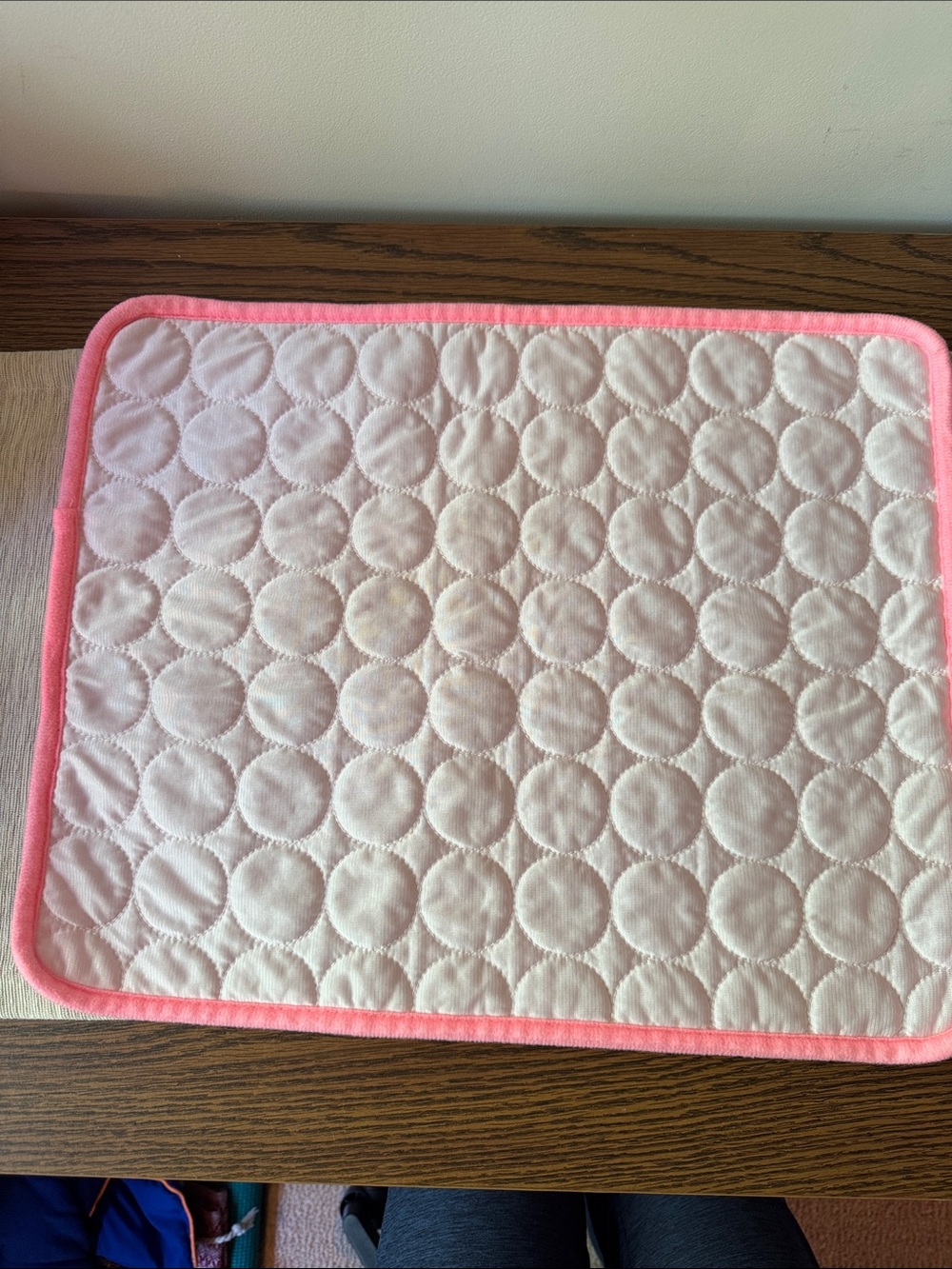 Quilted Pink & White Cooling Pad